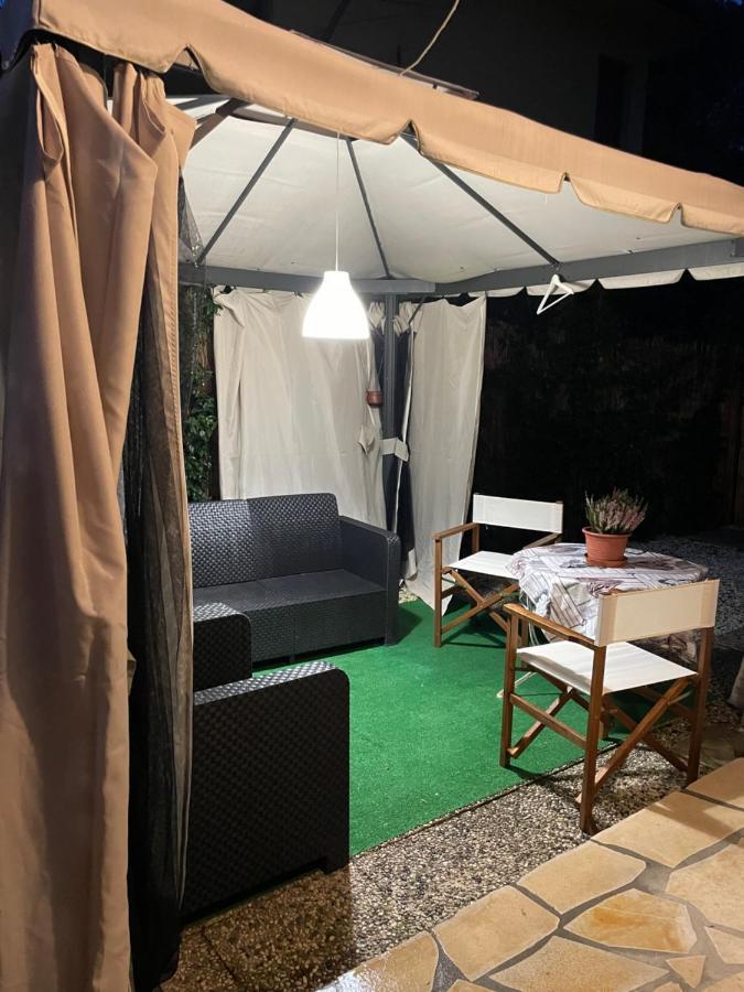 Claudia Nel Cuore Di Forte Dei Marmi Eksteriør bilde